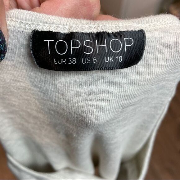 Gray TOPSHOP cropped Tshirt 6 - Picture 2 of 6